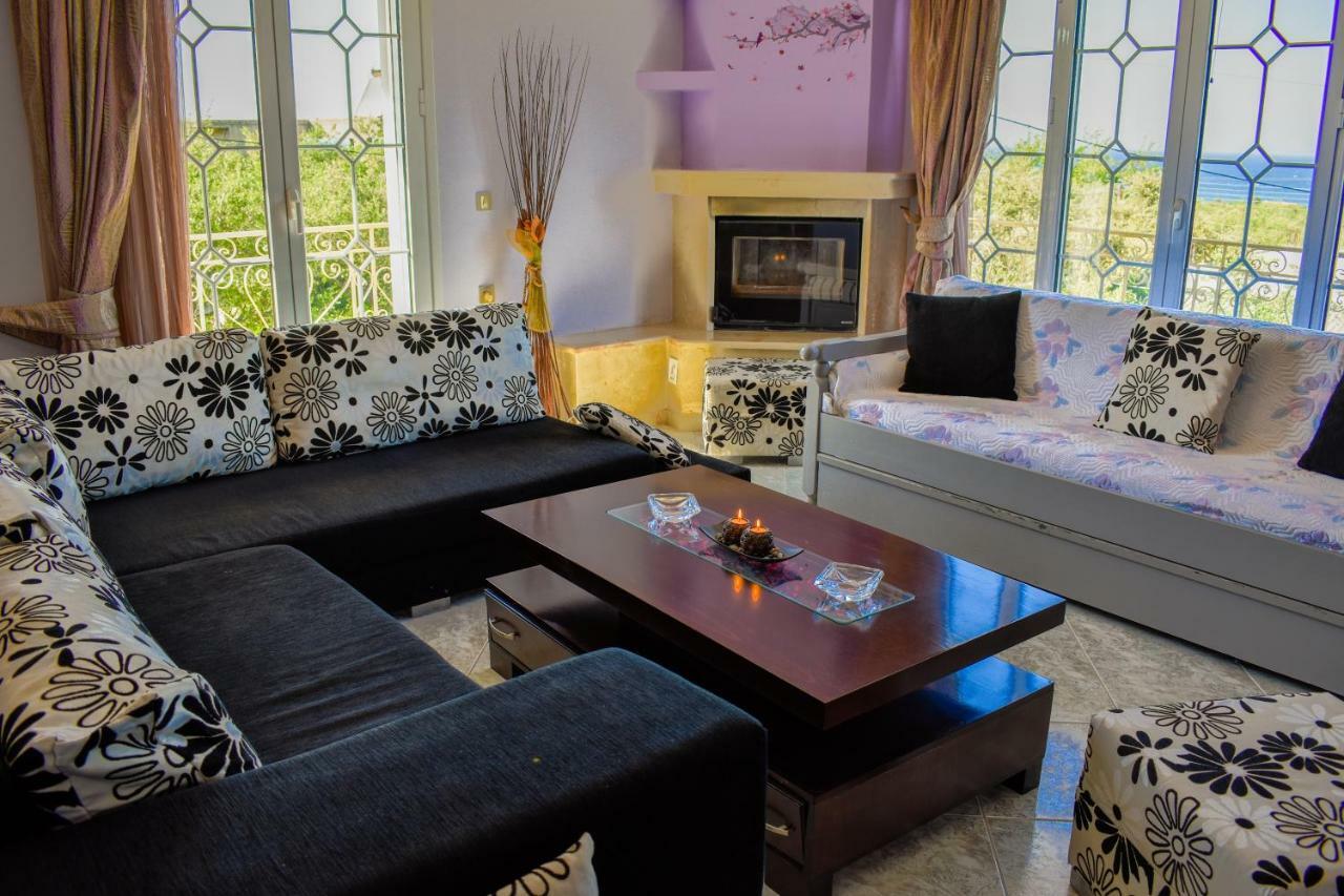 Anemos Holidays House Kypseli Екстер'єр фото