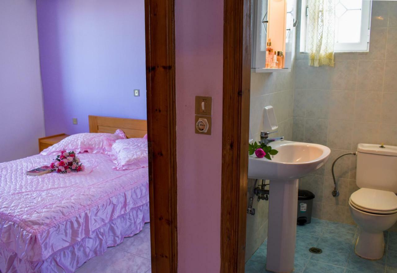 Anemos Holidays House Kypseli Екстер'єр фото